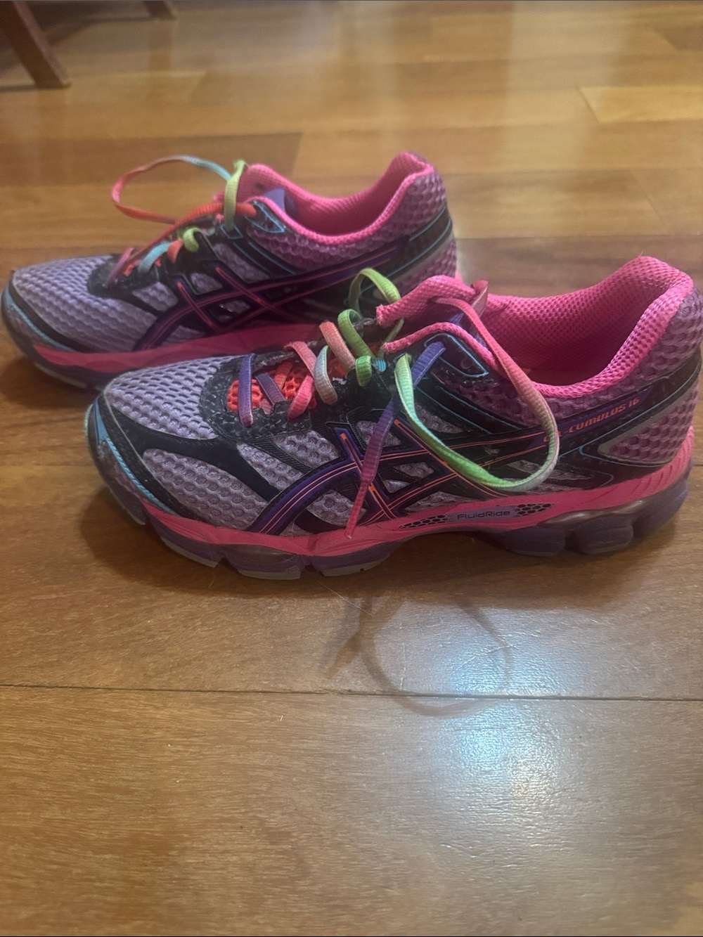 Women's Asics gel cumulus 16 Running Shoes with Multicolor Laces! Very rare!!